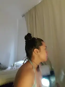 chiarafus0 online show from 11.30.25