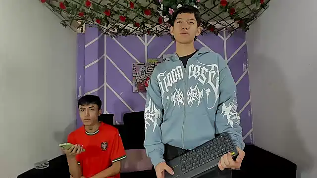 heyy noah11 online show from 02.23.26