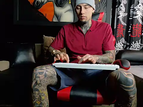 Molotov Explosive online show from 11.08.25