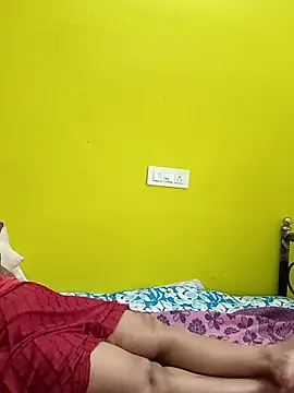 Snapshot of tamilmuthulaxmi chatting on 10.24.25 tamilmuthulaxmi online show from 10.24.25