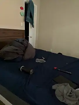 Snapshot of sniper2801 chatting on 10.12.25 sniper2801 online show from 10.12.25