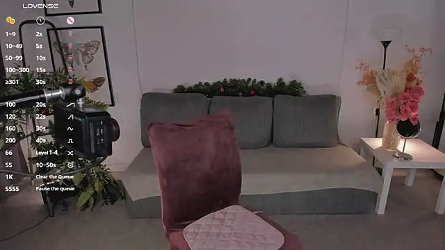 Erika Kim online show from 12.23.25