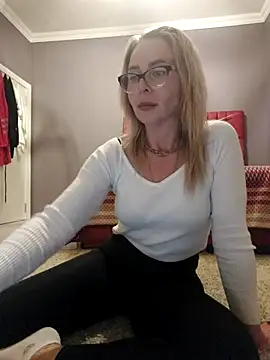 ElenabonyX online show from 01.18.26