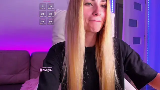 Snapshot of passionka chatting on 12.16.25 passionka online show from 12.16.25