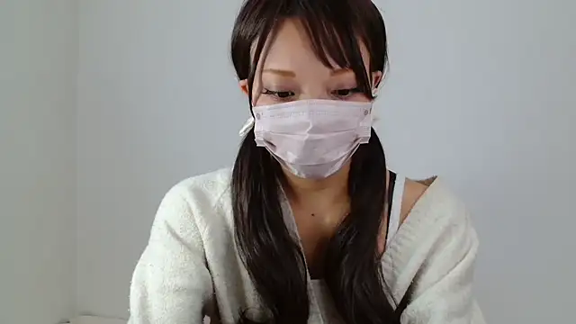 Ichikachan online show from 11.04.25