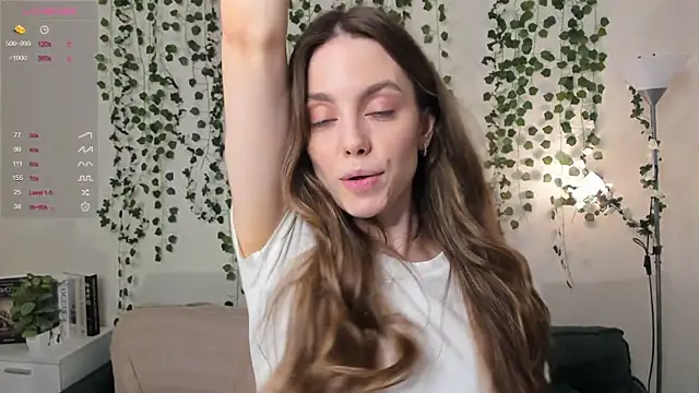 sweet and flirt online show from 10.28.25