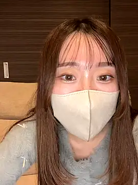 Snapshot of yura_ra_ra chatting on 11.21.25 yura ra ra online show from 11.21.25