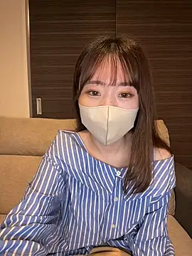 Snapshot of yura_ra_ra chatting on 12.01.25 yura ra ra online show from 12.01.25