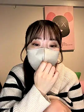 Snapshot of yura_ra_ra chatting on 12.15.25 yura ra ra online show from 12.15.25