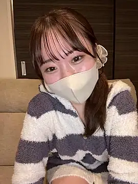 Snapshot of yura_ra_ra chatting on 02.21.26 yura ra ra online show from 02.21.26