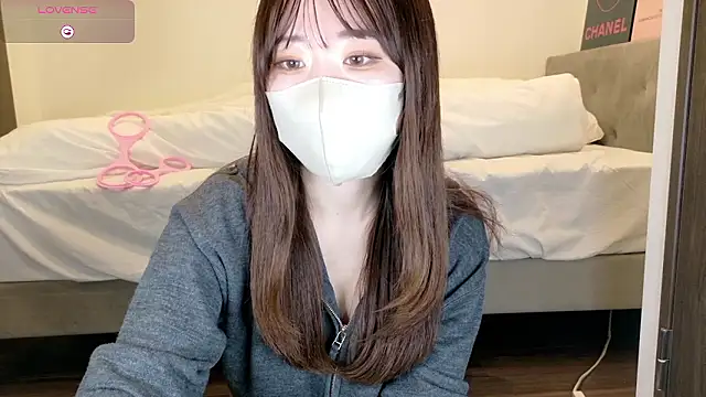 Snapshot of yura_ra_ra chatting on 05.07.26 yura ra ra online show from 05.07.26