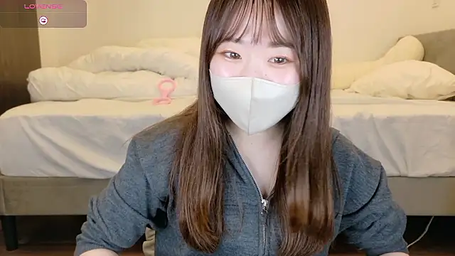 Snapshot of yura_ra_ra chatting on 05.12.26 yura ra ra online show from 05.12.26