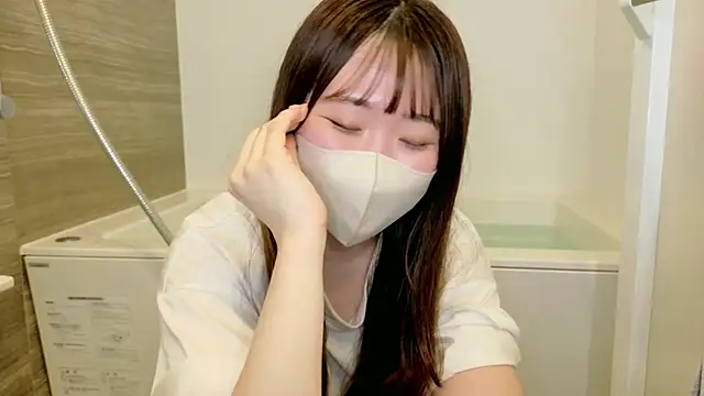 Snapshot of yura_ra_ra chatting on 05.26.26 yura ra ra online show from 05.26.26