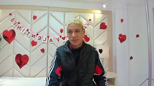 Snapshot of GaelCarter chatting on 02.15.26 GaelCarter online show from 02.15.26