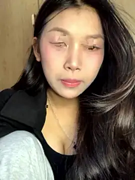 Snapshot of linh-lan1 chatting on 01.12.26 linh-lan1 online show from 01.12.26