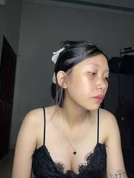 Snapshot of linh-lan1 chatting on 07.03.26 linh-lan1 online show from 07.03.26