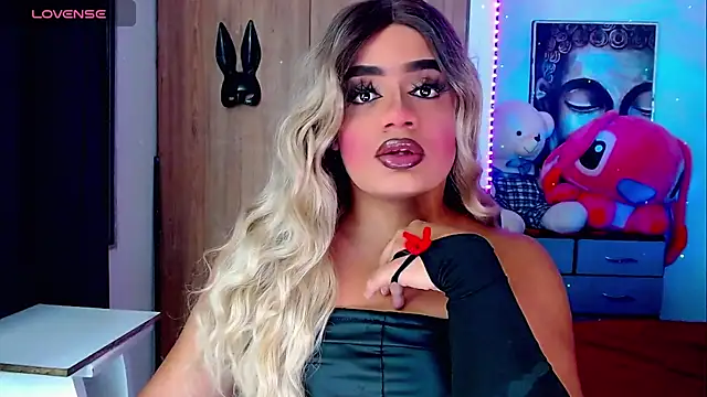 Sofiabigcock22 online show from 10.17.25