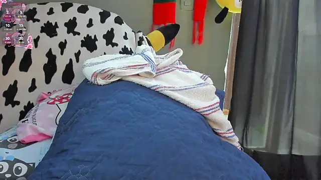 Sharlott smith online show from 12.15.25