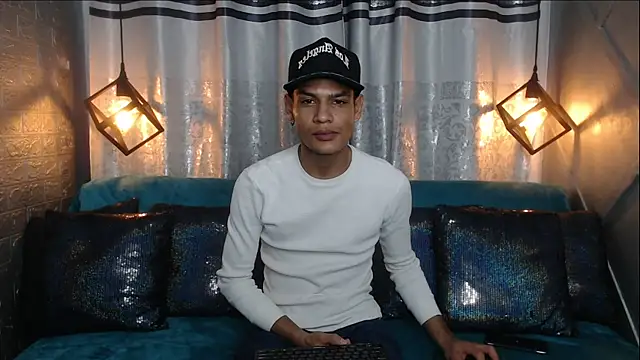 Snapshot of liam_sti1 chatting on 10.18.25 liam sti1 online show from 10.18.25