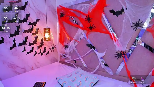 EvaBloom   online show from 11.03.25