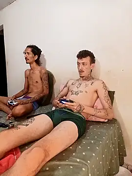 RuivoDotado24cm online show from 11.22.25