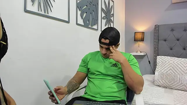 violeta and maxx online show from 12.01.25