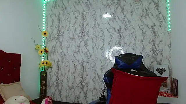  Danna Milf  online show from 11.23.25