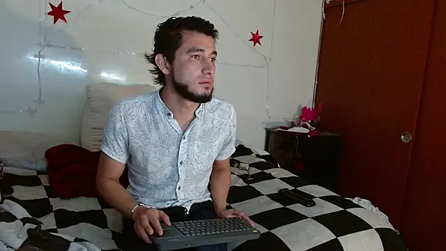 picante70  online show from 02.20.26