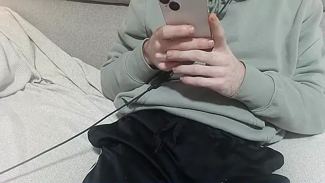 ZorroRomeo online show from 01.18.26