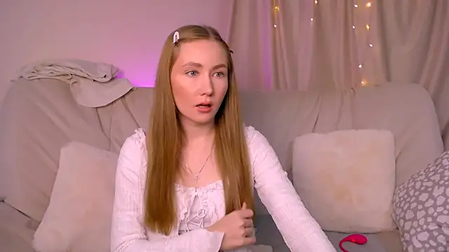 EllyColins online show from 11.14.25