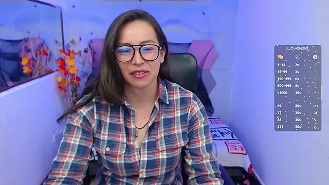Snapshot of Lui_Fer01 chatting on 10.22.25 Lui Fer01 online show from 10.22.25