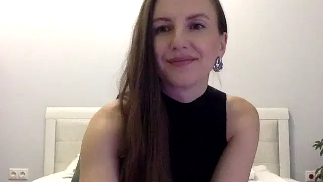 Snapshot of Melivorra chatting on 02.21.26 Melivorra online show from 02.21.26