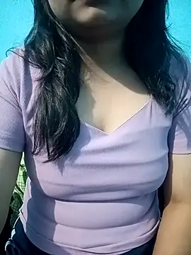 Snapshot of Model_Show01 chatting on 10.27.25 Model Show01 online show from 10.27.25