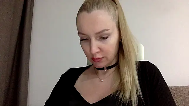 Snapshot of Neralith chatting on 06.07.26 Neralith online show from 06.07.26