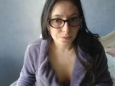 LuckyLisa23 online show from 04.19.26