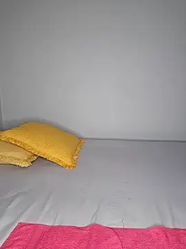 certifiedhottie2025 online show from 11.19.25