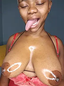 Snapshot of certifiedhottie2025 chatting on 02.02.26 certifiedhottie2025 online show from 02.02.26