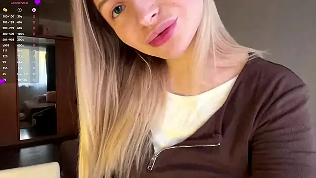 VictoriaMystery online show from 12.19.25