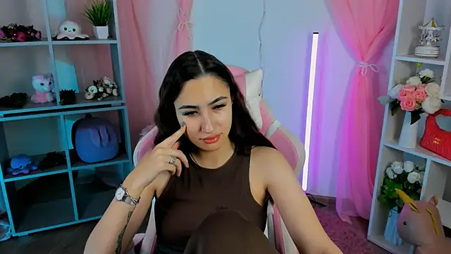 RebeckaThornton online show from 11.26.25