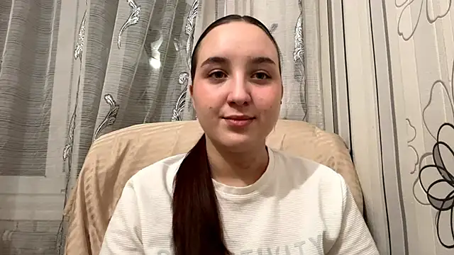 DaisyMolly online show from 10.27.25