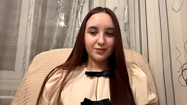 DaisyMolly online show from 11.05.25