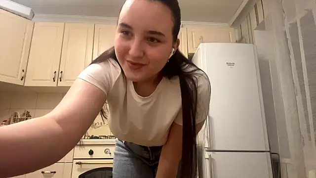 DaisyMolly online show from 11.15.25