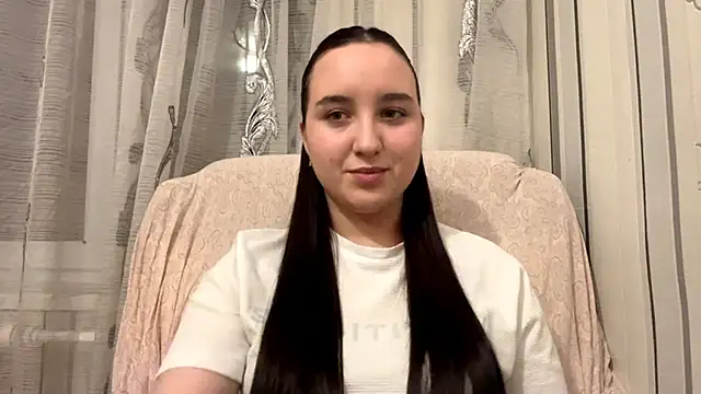 DaisyMolly online show from 11.25.25