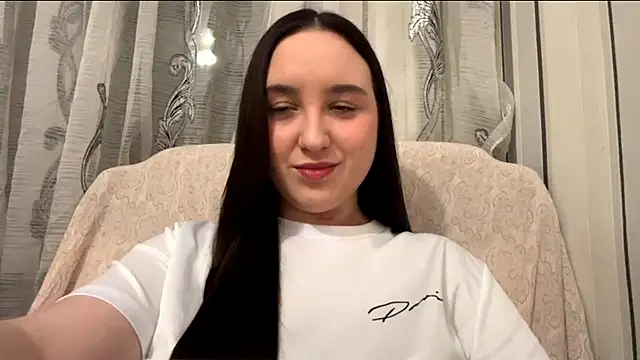 DaisyMolly online show from 12.21.25