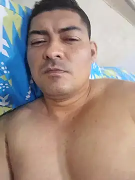 Snapshot of sexyandres_23 chatting on 10.20.25 sexyandres 23 online show from 10.20.25