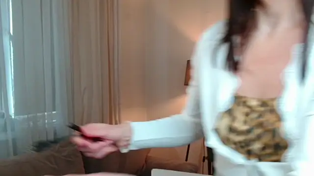 LittleNicolee online show from 02.16.26