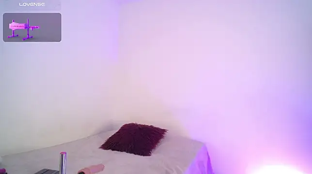 Miranda kim  online show from 11.07.25