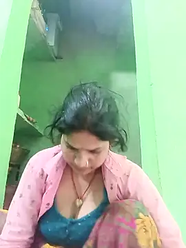 Karishma cute online show from 11.21.25