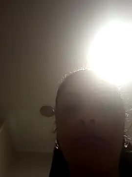 Snapshot of Mariapaula88 chatting on 10.23.25 Mariapaula88 online show from 10.23.25