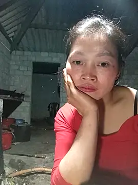 Snapshot of siusiu-00 chatting on 10.22.25 siusiu-00 online show from 10.22.25